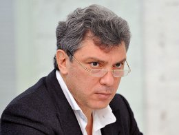 Российский оппозиционер: "Может свою страну будем обустраивать, а не к войне со всем миром готовиться?"
