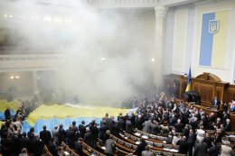 Эксперты прогнозируют "военной" Раде жесткие противостояния