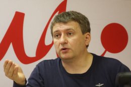 Юрий Романенко: "Верхи не могут, низы не хотят"