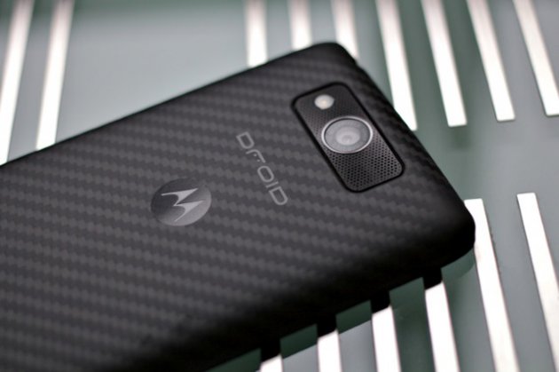 Droid Turbo - пуленепробиваемый смартфон от Motorola (ФОТО)