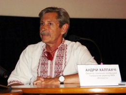 Директор МКФ "Молодость" выдвинул версии того, кто может стоять за поджогом "Жовтня"