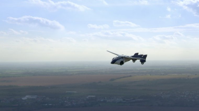 Летающий автомобиль AeroMobil выбирает свой окончательный дизайн (ВИДЕО)