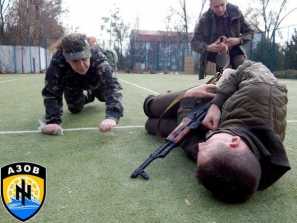 Медицинские тренировки воинов "Азова" (ФОТО)