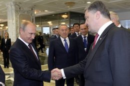 За полгода Порошенко и Путин пообщались 11 раз