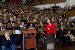 Руководить Европейской организацией по ядерным исследованиям будет женщина