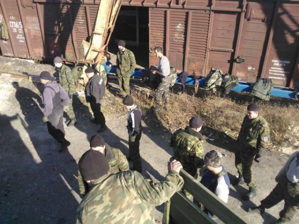 Россия снабжает террористов при помощи вагонов РЖД (ФОТО)