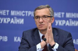 Шлапак назвал виновных в девальвации гривны