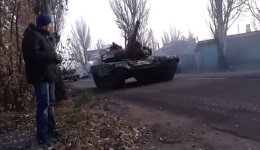 Боевики стягивают в Донецк танки