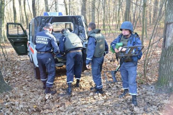 В ровенском памятнике природы "Тоннеле любви" обнаружили страшную находку (ФОТО)