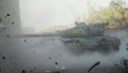 В Петровском районе Донецка идут танковые бои