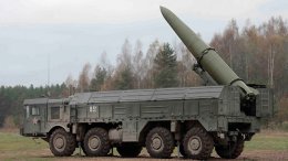 Российские войска установили на границе с Украиной "Искандеры"
