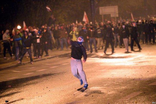 В Польше на День независимости прошла массовая акция националистов (ФОТО)