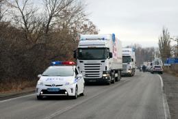 Колонна грузовиков с российским гуманитарным грузом прибыла в Донецк