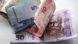 Курс не должен быть отпущен на волю спекулянтов, - эксперт