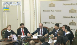 Представители пяти политсил подписали коалиционное соглашение (ВИДЕО)
