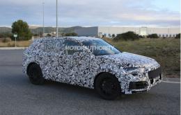 Новый автомобиль Audi Q7 e-tron будет представлен уже в 2015 году