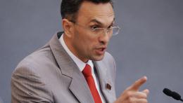 Владимир Бессонов: "Давайте запретим продажу французского вина в России"
