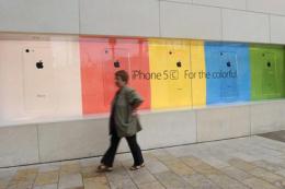 Осенью 2015 года компания Apple прекратит продажи смартфона iPhone 5C
