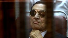 Каир возмущен оправданием Мубарака