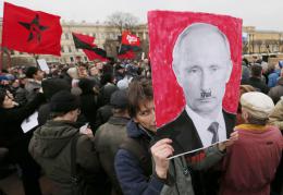 Путин стремительно теряет популярность в РФ
