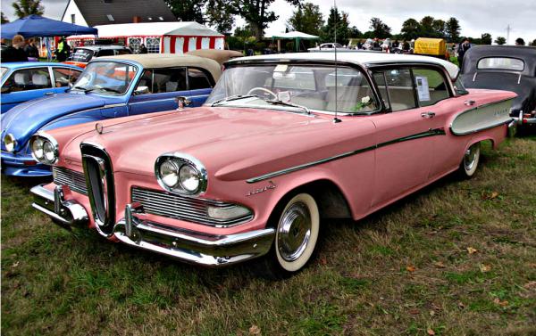 Названы самые плохие машины в истории автомобилестроения (ФОТО)