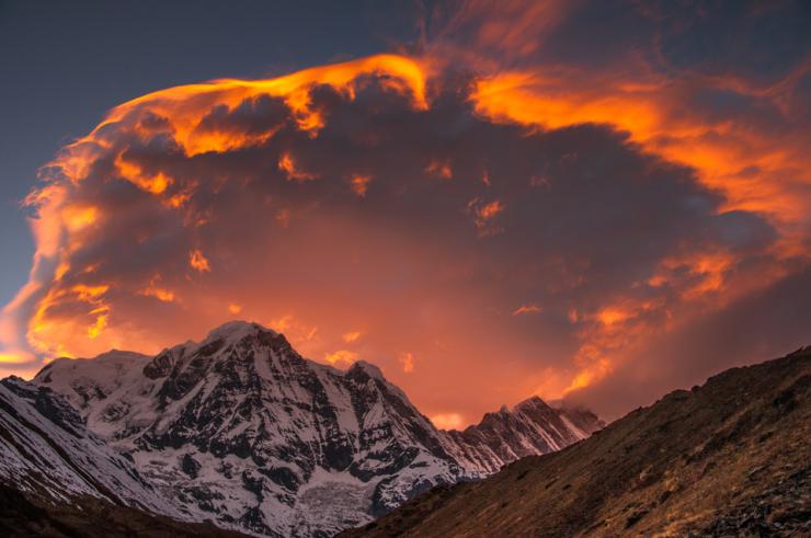 «Крыша мира» - когда горы касаются облаков (ФОТО)