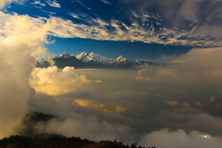 «Крыша мира» - когда горы касаются облаков (ФОТО)