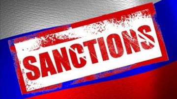 Украине не выгодно вводить санкции против России, - эксперт