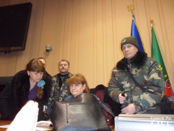 Штурм Криворожского облсовета (ФОТО)