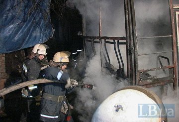 В Киеве сгорела маршрутка (ФОТО)