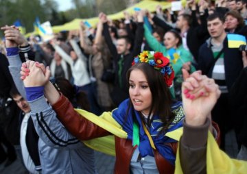 На сколько изменились отношения между украинцами и россиянами