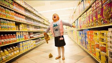 Украинские супермаркеты могут лишиться многих товаров, - эксперт
