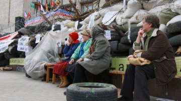 Жителям Донбасса придется подождать с получением соцвыплат