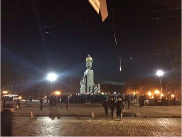Харьков прощается с жертвами теракта 22 февраля (ФОТО)