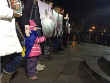 Харьков прощается с жертвами теракта 22 февраля (ФОТО)