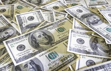 Доллар дешевеет, национальная валюта укрепляется