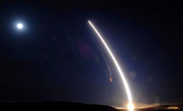 Испытания межконтинентальной баллистической ракеты Minuteman III (ВИДЕО)
