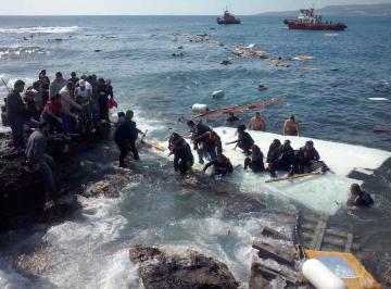 Европейские проблемы: крушение судна с мигрантами привело к гибели более 800 человек