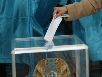 В Казахстане начались досрочные президентские выборы