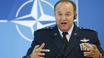 Россия может перейти в наступление на Донбассе – генерал НАТО