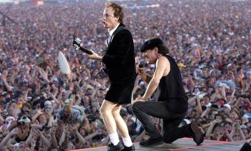 Легендарные рокеры AC/DC отправились в тур в поддержку своего последнего альбома