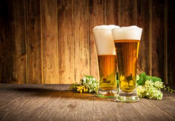 Форма бокала влияет на количество выпитого пива