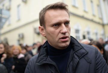 Суд Москвы отказался посадить Навального за решётку