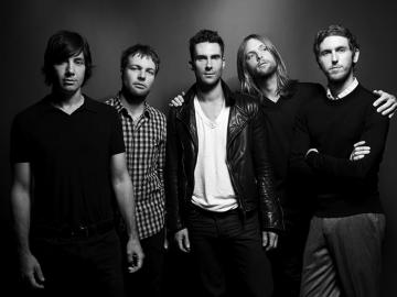 Популярная группа Maroon 5 представила летний сингл (ВИДЕО)