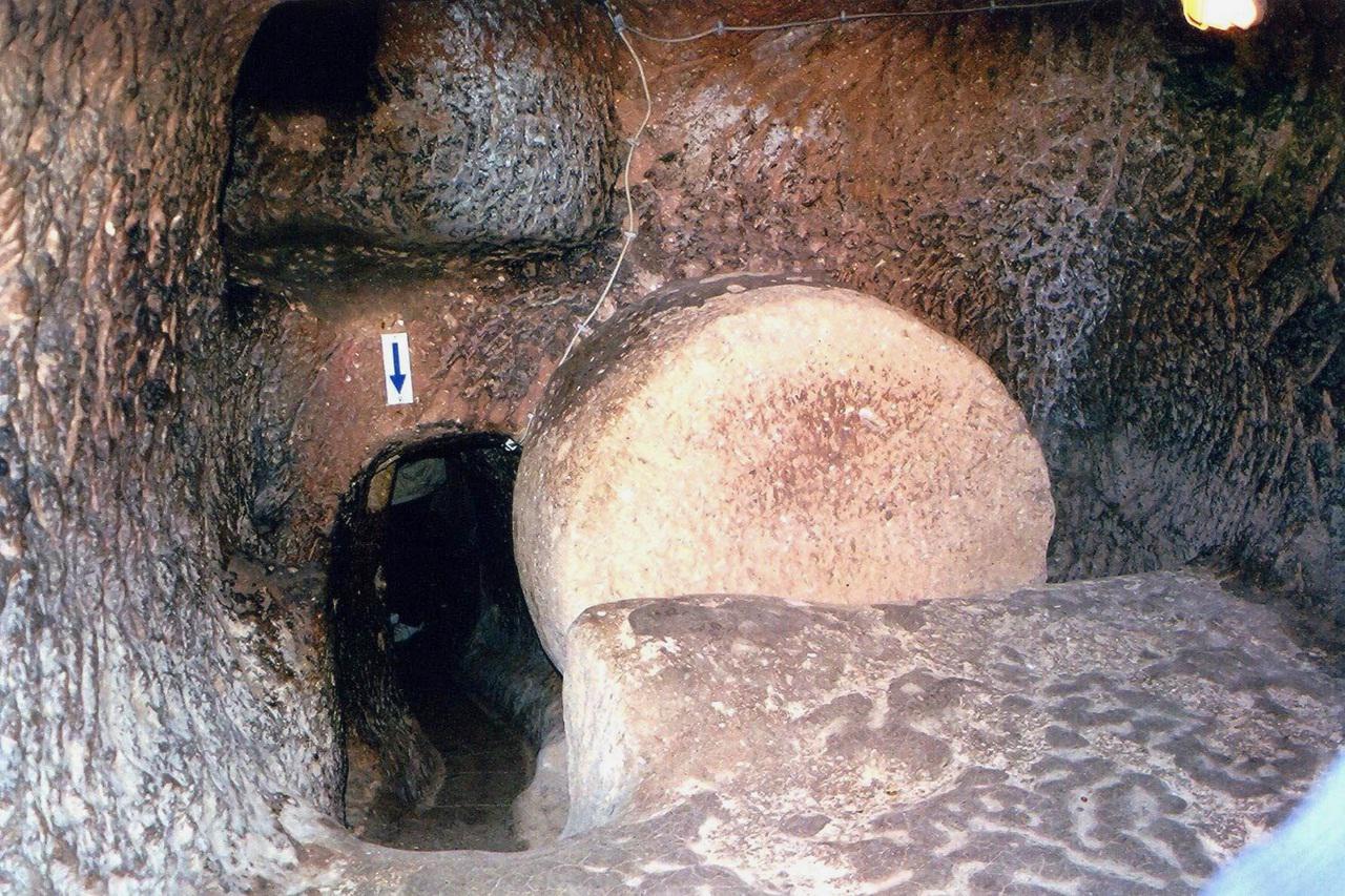 Ученые обнаружили крупнейший в мире подземный город (ФОТО)