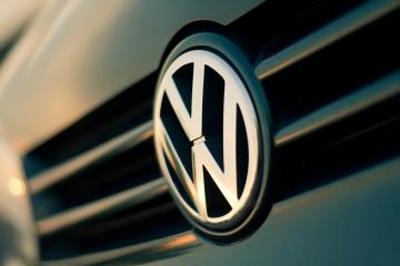 Компания Volkswagen представила новую версию своего флагманского седана (ФОТО)