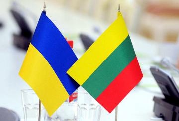 Литва продолжит поставки вооружения Украине