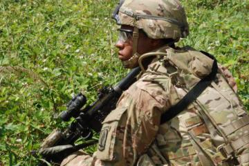 Американские военные проводят учение совместно с украинскими военными на полигоне «Яворов» (ФОТО)