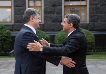 Впервые за 12 лет: Президент Болгарии прибыл в Украину