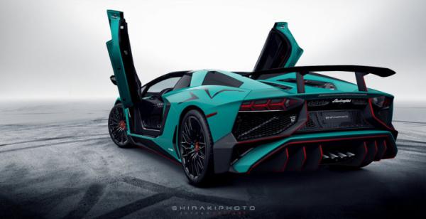 Первые снимки Lamborghini Aventador выложили в Сеть (ФОТО)